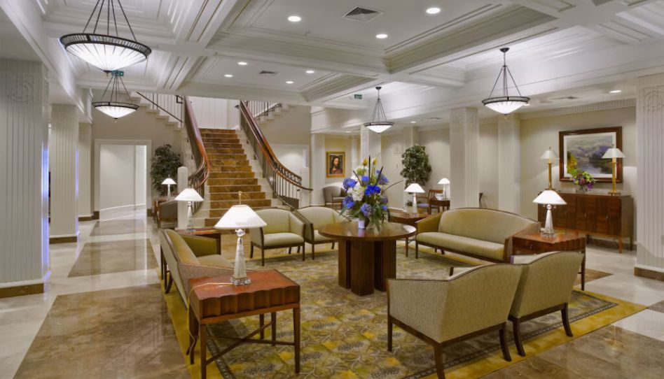 sala de espera do Templo de Curitiba