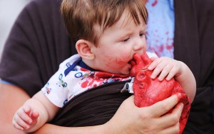 Passeata Zumbi Coleta Comida Para o Banco Alimentar de Utah
