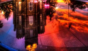 12 imagens fantásticas de templos ao pôr do sol