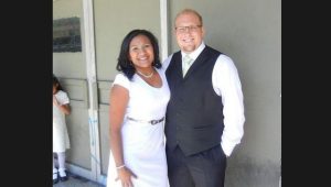 Missionário retornado e sua esposa são presos acusados de serem espiões