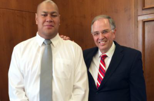 Príncipe da Tonga visita vários templos mórmons