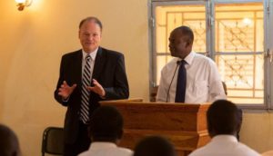 A República do Mali reconhece oficialmente A Igreja de Jesus Cristo dos Santos Últimos Dias