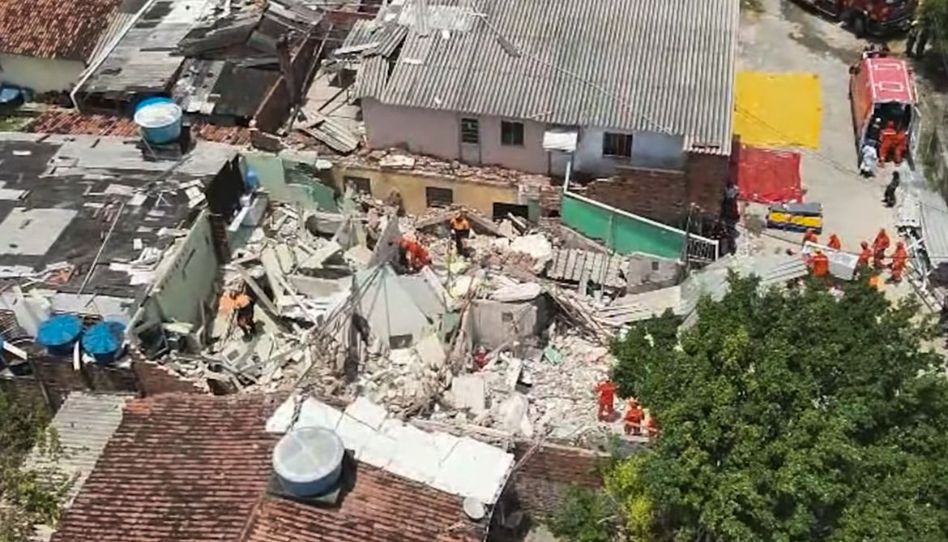 Membros da Igreja de Jesus Cristo ajudam vítimas de desabamento em Olinda