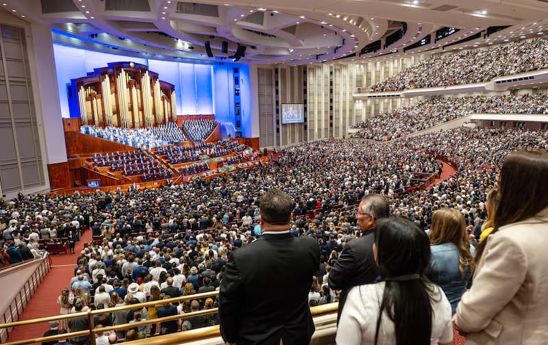 Inspirações e mensagens da Sessão de Sábado da Conferência Geral de Outubro de 2025. Leia os principais ensinamentos dos líderes da Igreja de Jesus Cristo.