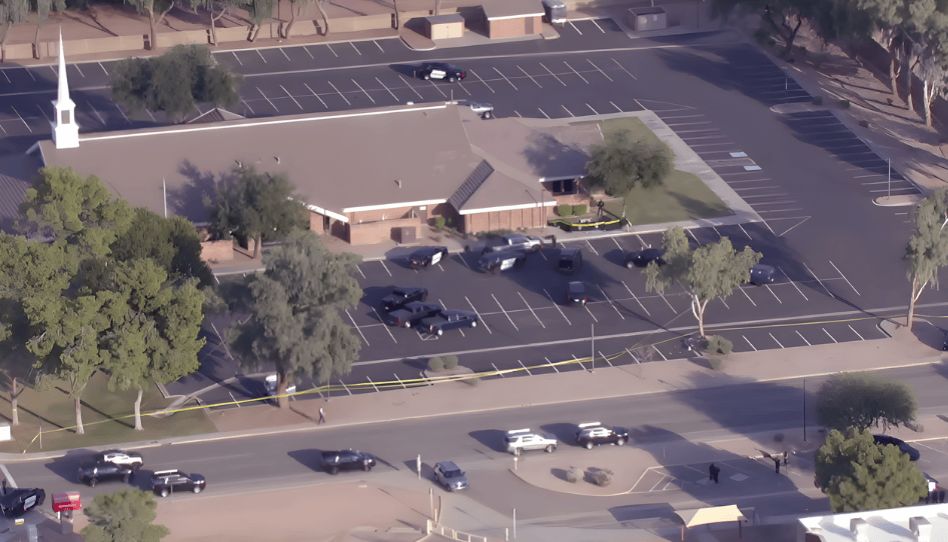 Homem morre após incidente com policiais em estacionamento de capela da Igreja no Arizona