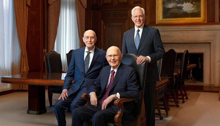 Divulgada a foto oficial da nova Primeira Presidência