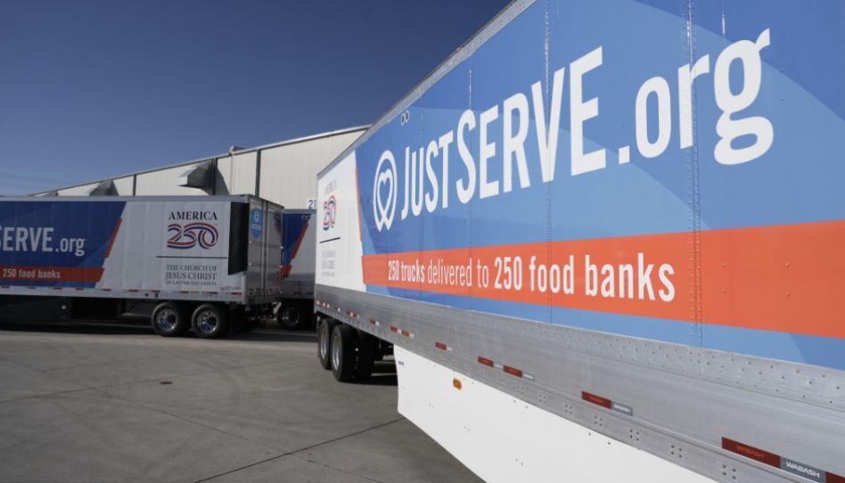 250 caminhões: Uma doação histórica d’A Igreja de Jesus Cristo!