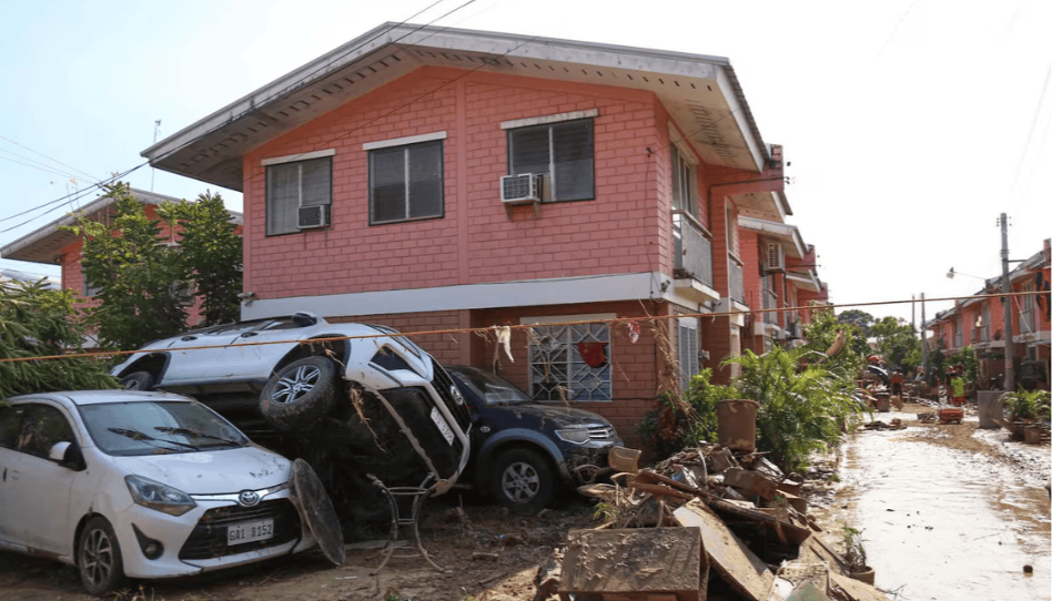 Tufão causa destruição nas Filipinas.