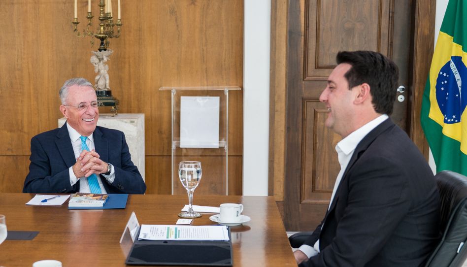 Élder Ulisses Soares e governo do Paraná reforçam cooperação em ações humanitárias e apoio às famílias