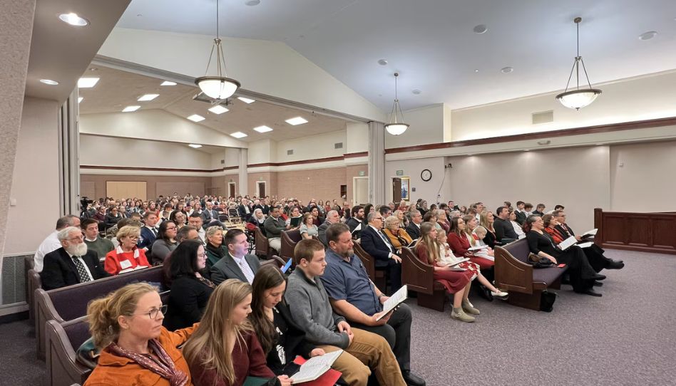 Novo templo é anunciado no Maine durante devocional de Natal