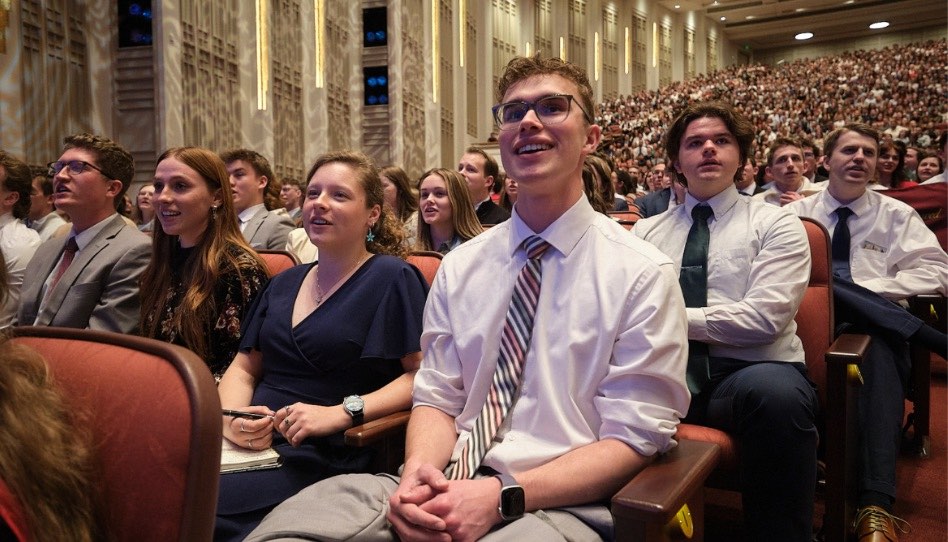 fé em primeiro plano
