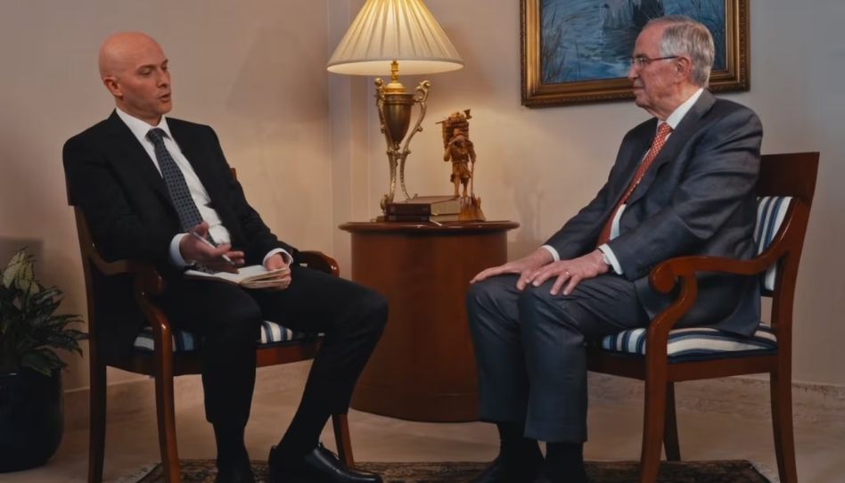Em conversa com o filho, Élder Andersen fala sobre fé, escolhas e desafios
