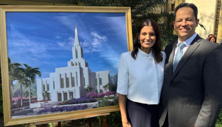 Cerimônia de abertura de terra marca início das obras do Templo de Santos