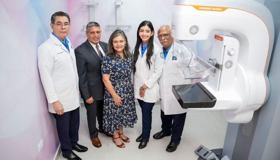 Igreja doa equipamento de rastreamento de câncer de mama na Nicarágua