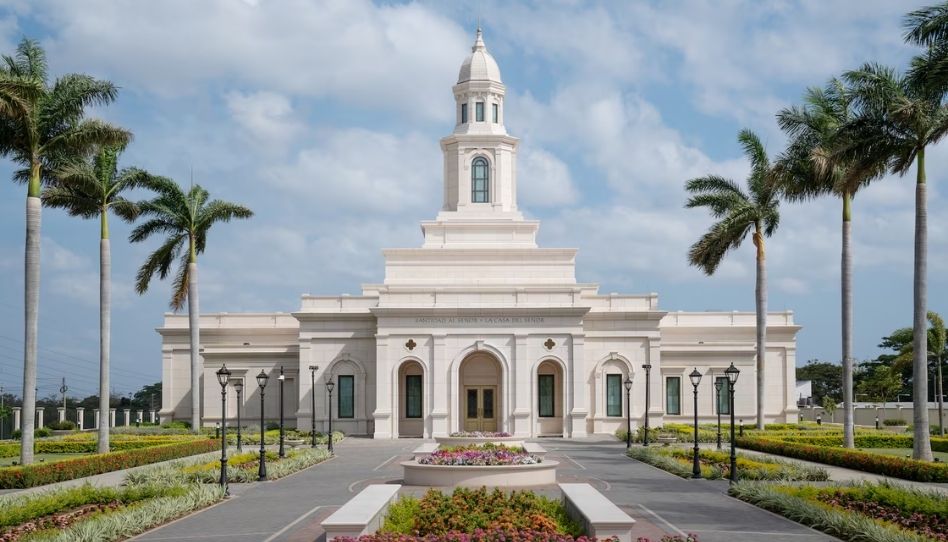Primeiro templo da Nicarágua abre para visitação pública em Manágua