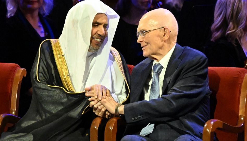 Presidente Oaks defende a construção da paz no Fórum Inter-religioso do G20