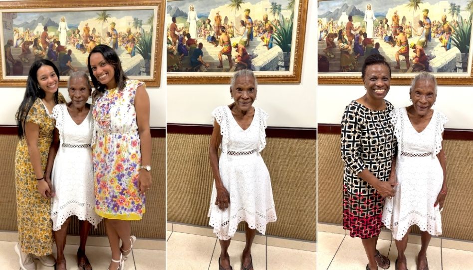 Dona Geltrudis e amigos e família no momento de seu batismo aos 99 anos.